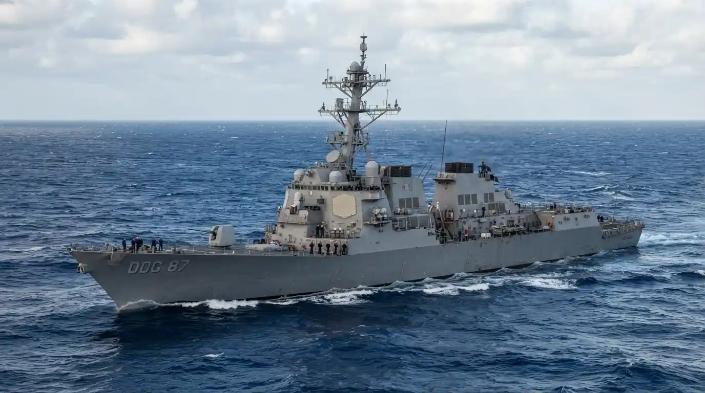 U.S. Navy guided-missile destroyer USS Mason underway in the Atlantic Ocean.